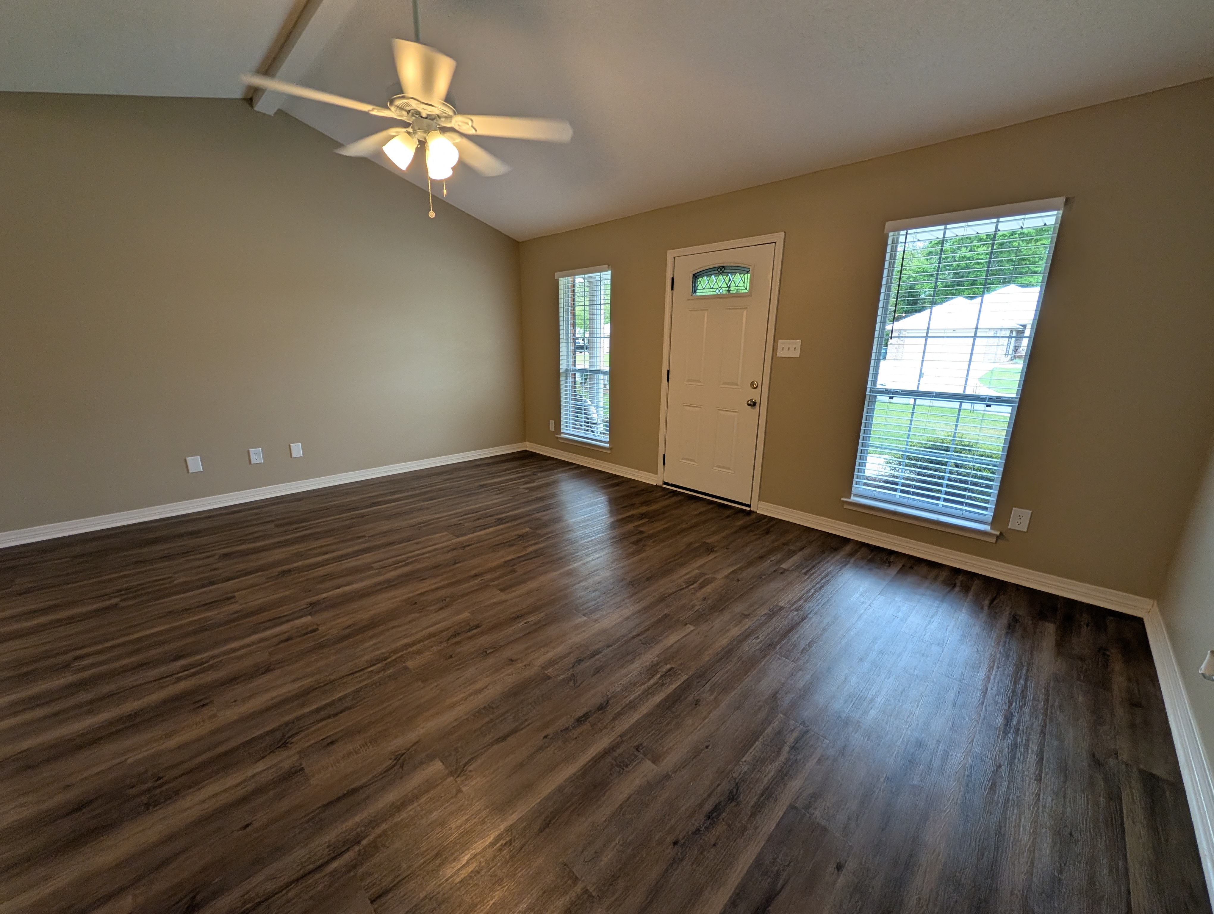 162 Summerfield Drive Interior