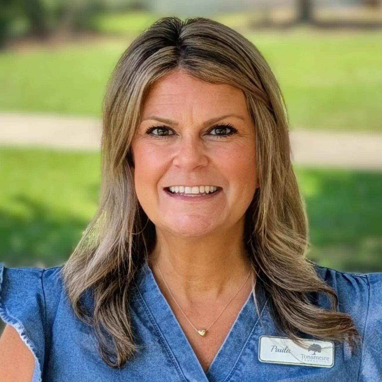 Paula Mazzarella, Support Manager